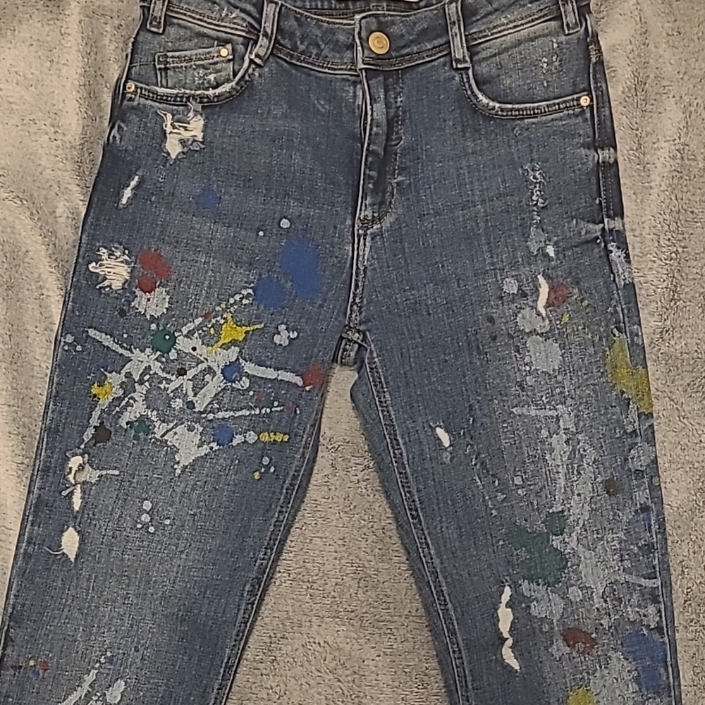 NWT Zara Womens Paint Splatter Slouchy Ankle Jeans US size 2